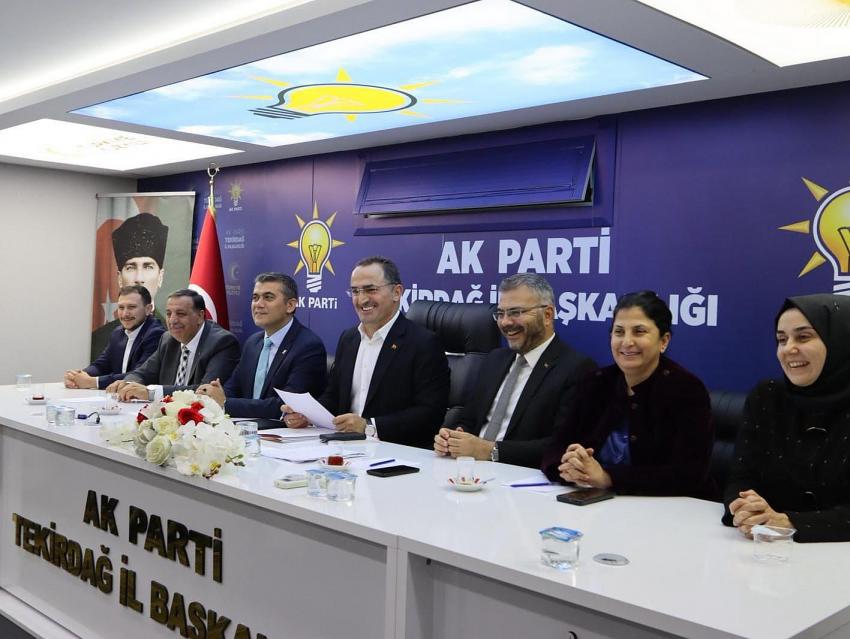 AK PARTİ BALIKESİR TEŞKİLATI BATI MARMARA İSTİŞARE TOPLANTISINA KATILDI